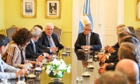 Bajan 8% el precio de los medicamentos y los congelan hasta el 31 de enero