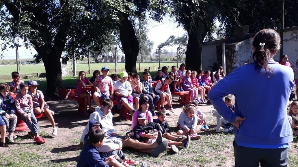 María Teresa: Charla sobre prevención del Dengue en la Escuela de Verano