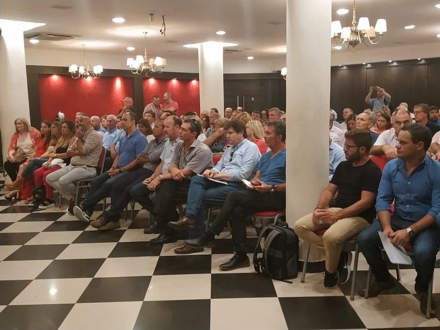 Los radicales santafesinos no quieren darle superpoderes a Omar Perotti Radicales-1