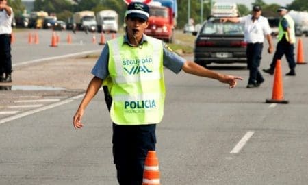 Villa Cañás: Demorados circulaban con armas de fuego