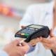 Rigen los reintegros a jubilados y beneficiarios de AUH por compras con tarjetas de débito