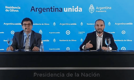 El Estado les pagará 10 mil pesos a trabajadores informales y monotributistas