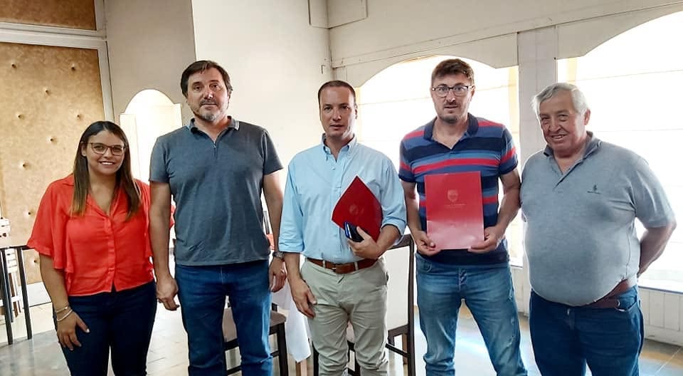 El senador Enrico junto a las instituciones de la región SI - Belgrano ok