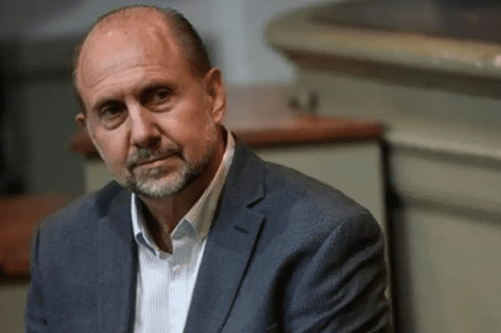 Santa fe no puede pagar sueldos y piensa en cuasimoneda
