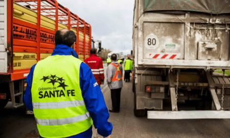 Evalúan el uso de "test rápidos" de Covid-19 para camioneros que ingresen a Santa Fe