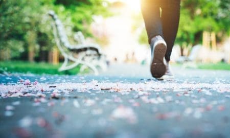 Caminatas saludables: Las comunas debieron dar marcha atrás a la autorización