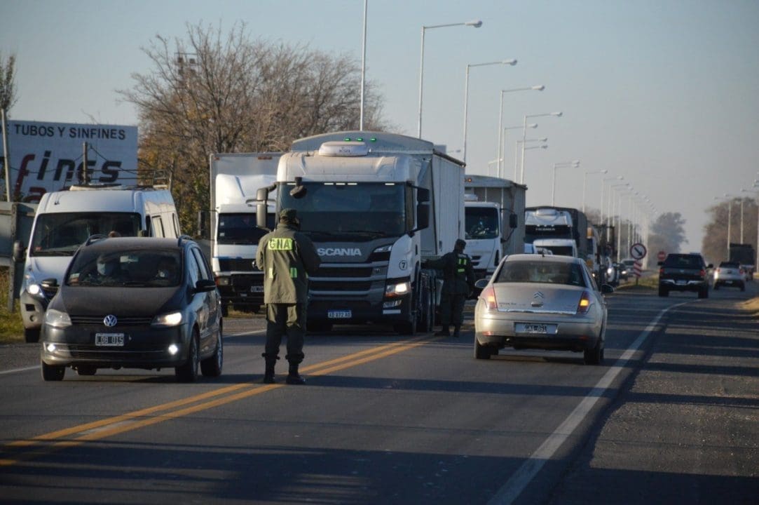 Certificados de circulación: quiénes pueden tramitarlos y cómo ante las restricciones por la segunda ola