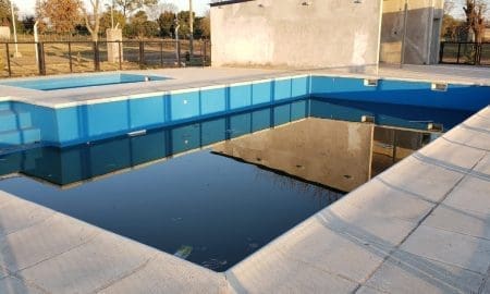 Lazzarino: Enrico y la comuna lograron construir la primera pileta en la historia del pueblo