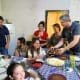 La provincia autorizó reuniones "familiares y afectivas" para el sábado y domingo