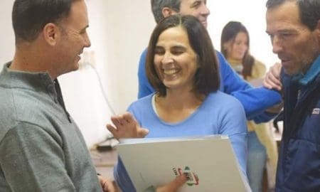 El senador Enrico realiza gestiones para que vecinos puedan acceder a la escritura de sus viviendas
