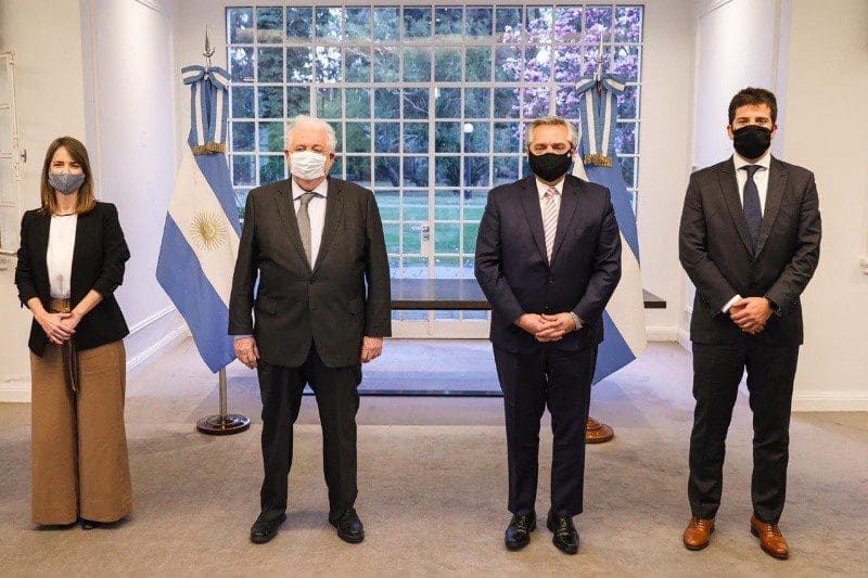 Alberto Fernández anunció que la vacuna que se producirá en Argentina estará en el primer semestre de 2021