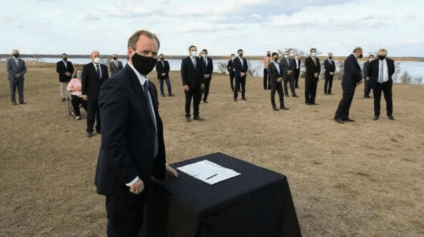 El gobernador de Entre Ríos, Gustavo Bordet, anunció que tiene coronavirus