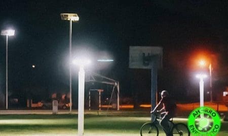 María Teresa: El senador Enrico y la Comuna cambian la iluminación de la Plaza del Pueblo Viejo