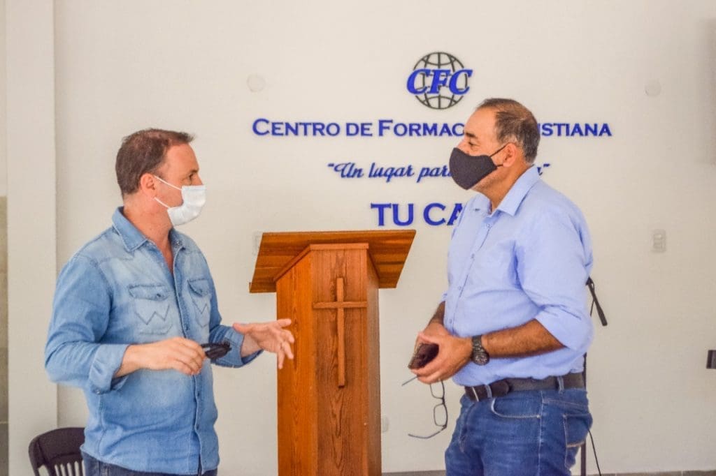San Gregorio: El senador Enrcio continúa apoyando los proyectos de las instituciones San Gregorio: El senador Enrcio continúa apoyando los proyectos de las instituciones