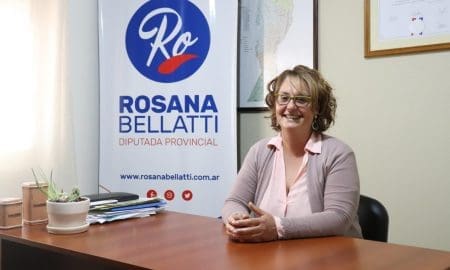Media sanción al proyecto de Bellatti para escrituración gratuita de viviendas y lotes sociales