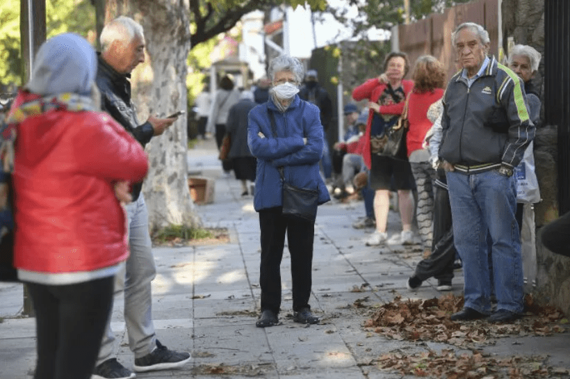 ANSES reanuda el cobro de las cuotas de los créditos a jubilados