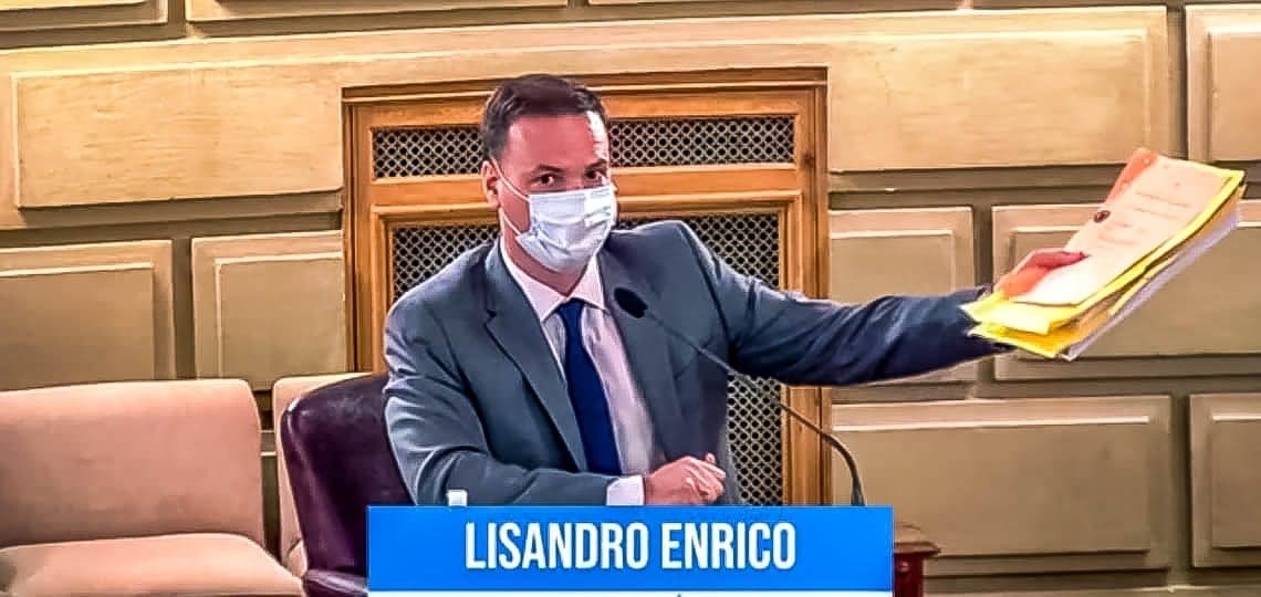 Se aprobó la ley de cambio climático impulsada por el senador Lisandro Enrico