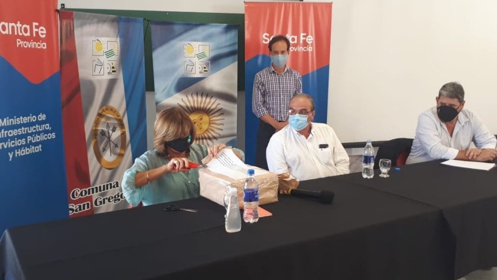 La provincia licitó obras de saneamiento por 254 millones de pesos para el departamento General López La provincia licitó obras de saneamiento por 254 millones de pesos para el departamento General López