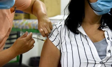 Personal educativo: La provincia avanza en la definición de la vacunación contra el Covid 19