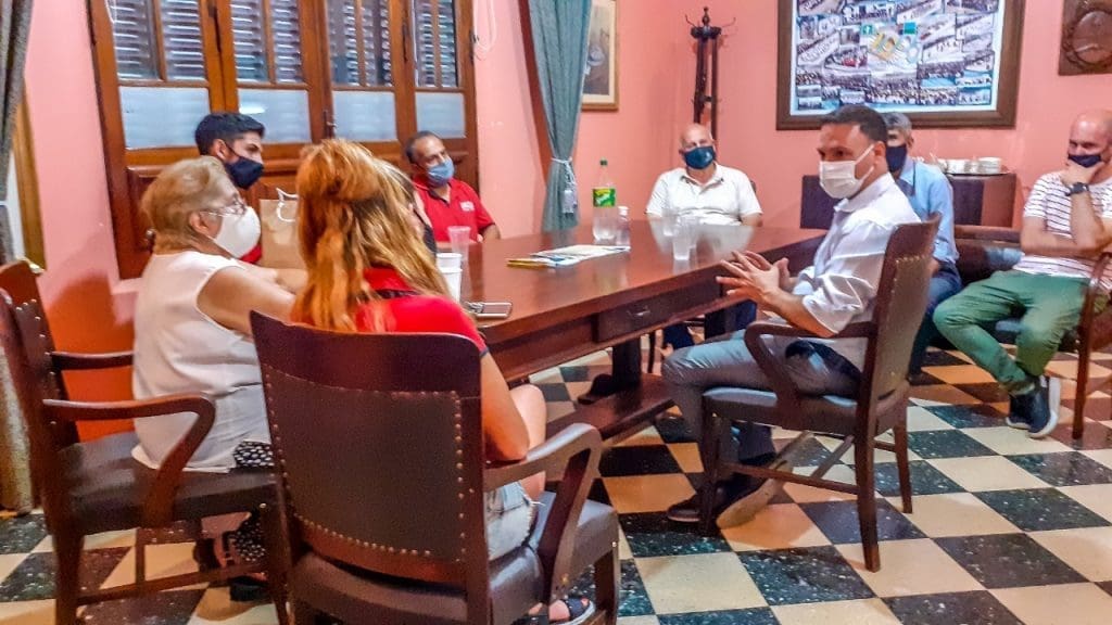 Santa Isabel: Enrico le brinda respaldo a nuevos proyectos de Iglesia Peña de Horeb y a La Marrupeña