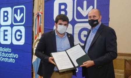 Venado Tuerto: El intendente Chiarella rubricó un convenio adhiriendo al Boleto Educativo Gratuito