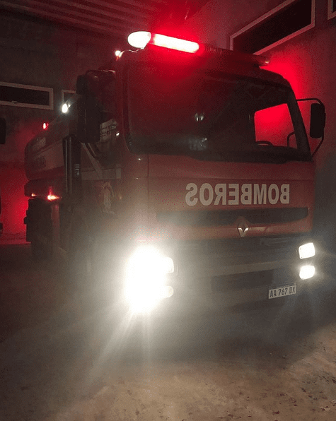 Bomberos Incendio Villa Cañás