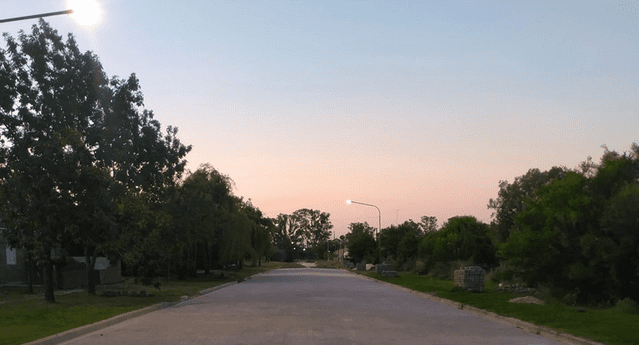 Melincué: Con adoquines de la bloquera comunal se pavimentan calles en San Ubano