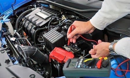 El senador Enrico y la Cámara de Talleres organizan cursos gratuitos de electricidad del automóvil en la región