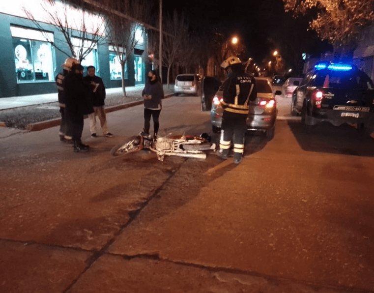 Villa Cañás: Accidente vehicular en Calle 48 y 53