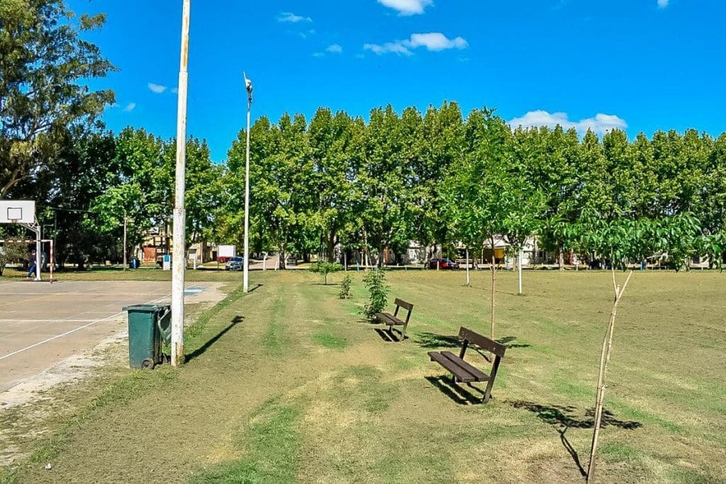 Carreras: Enrico avanza con el proyecto para la construcción de sanitarios y vestuarios en el predio deportivo Carreras: Enrico avanza con el proyecto para la construcción de sanitarios y vestuarios en el predio deportivo