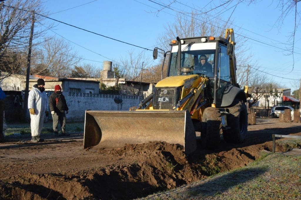 Venado Tuerto: El gobierno municipal sigue adelante con su plan de construcción de cordones cuneta Venado Tuerto: El gobierno municipal sigue adelante con su plan de construcción de cordones cuneta