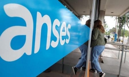 Adelantan el pago de $7.000 para beneficiarios de la AUH