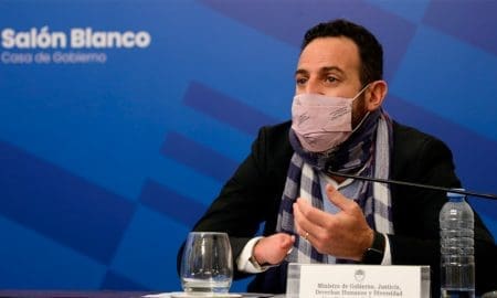 Santa Fe: el ministro de Gobierno negó la existencia de un "vacunatorio vip"