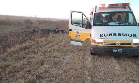 Villa Cañás: Vuelco en la "Curva S" de la Ruta Provincial 94