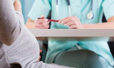 Reglamentan la Ley de los 1000 Días para el cuidado integral de madres y niños