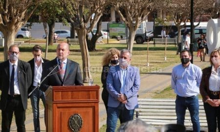 En Venado Tuerto, Perotti encabezó el acto por el 171º aniversario del fallecimiento del General Don José de San Martín