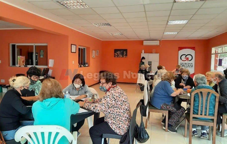 Georgina Orciani busca crear un programa de actividades que promuevan la salud psicofísica y emocional de los adultos mayores