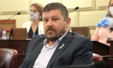 "Omar Perotti debe dejar de discriminar y estar más cerca de todos los municipios y comunas"