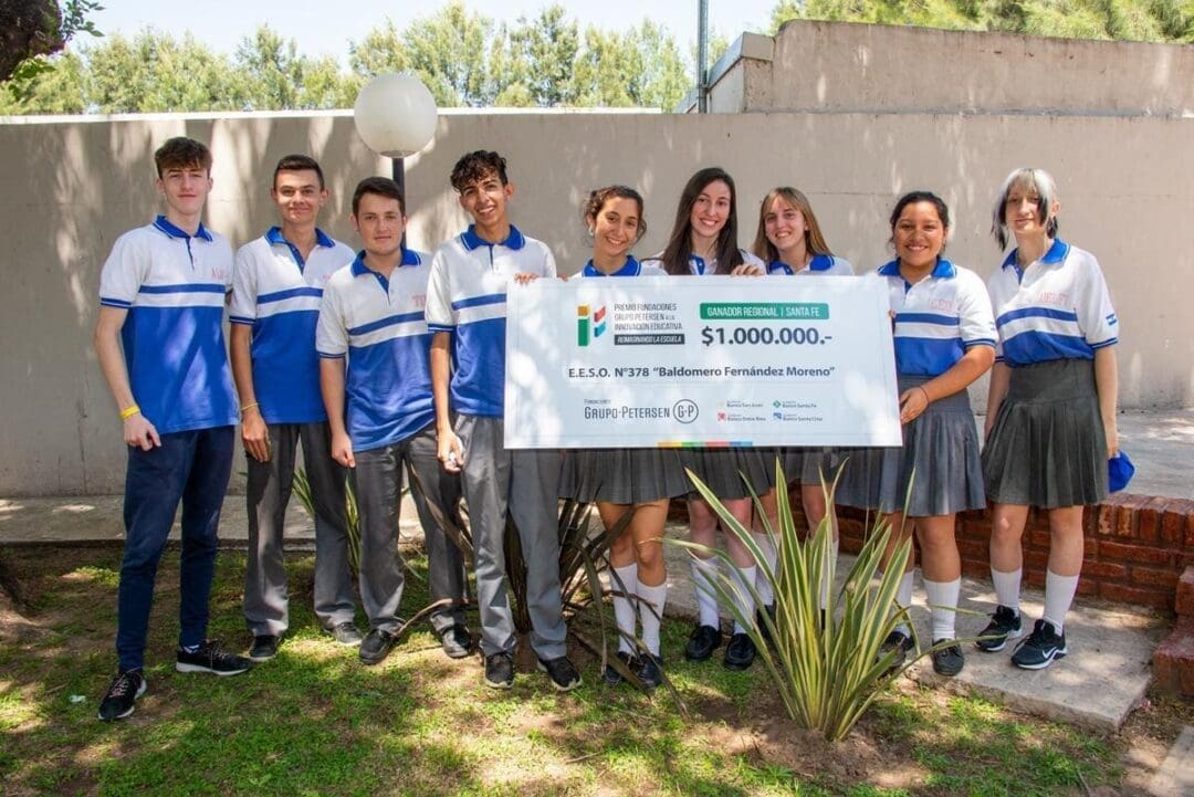 Una escuela ganó 1 millón de pesos para desarrollar una APP que elimina el uso del papel y promueve el cuidado ambiental