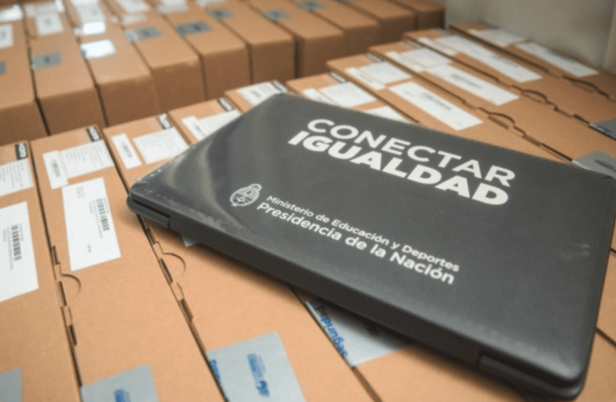 Quiénes recibirán en Santa Fe las computadoras del programa Conectar Igualdad