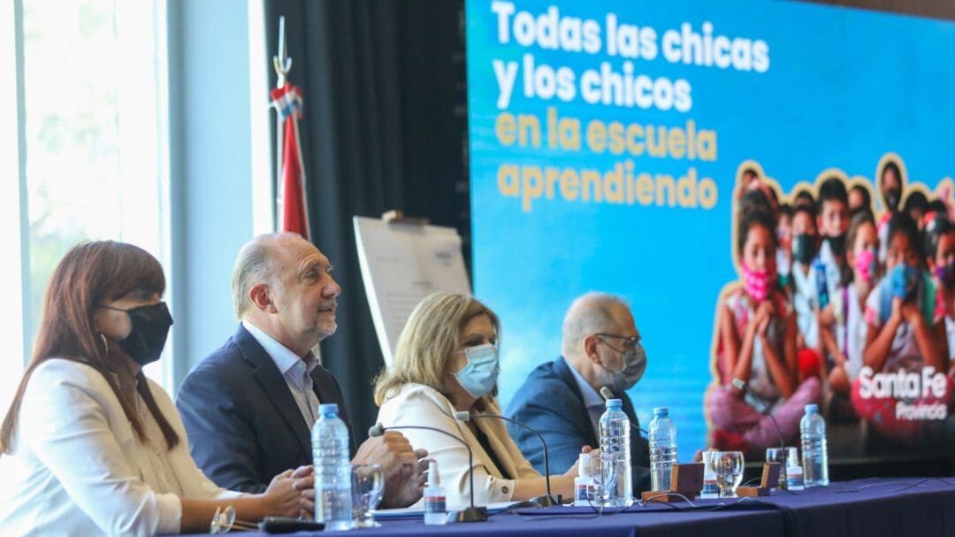 Perotti: “Que mayor orgullo para una provincia, que en cada uno de sus pueblos y ciudades, la escolarización sea plena”