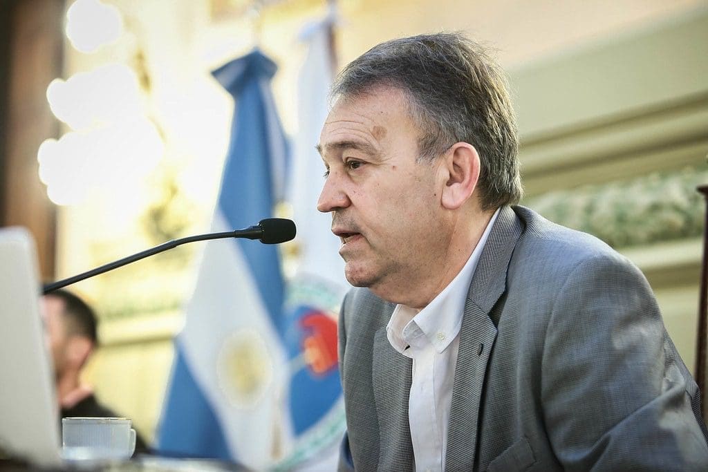 Intereses EPE: "Es un robo a los usuarios"