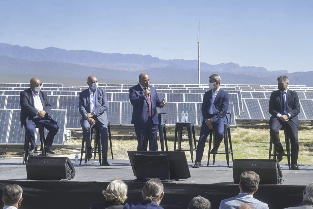 YPF ya construye un nuevo parque solar en San Juan, con una inversión de US$ 93 millones
