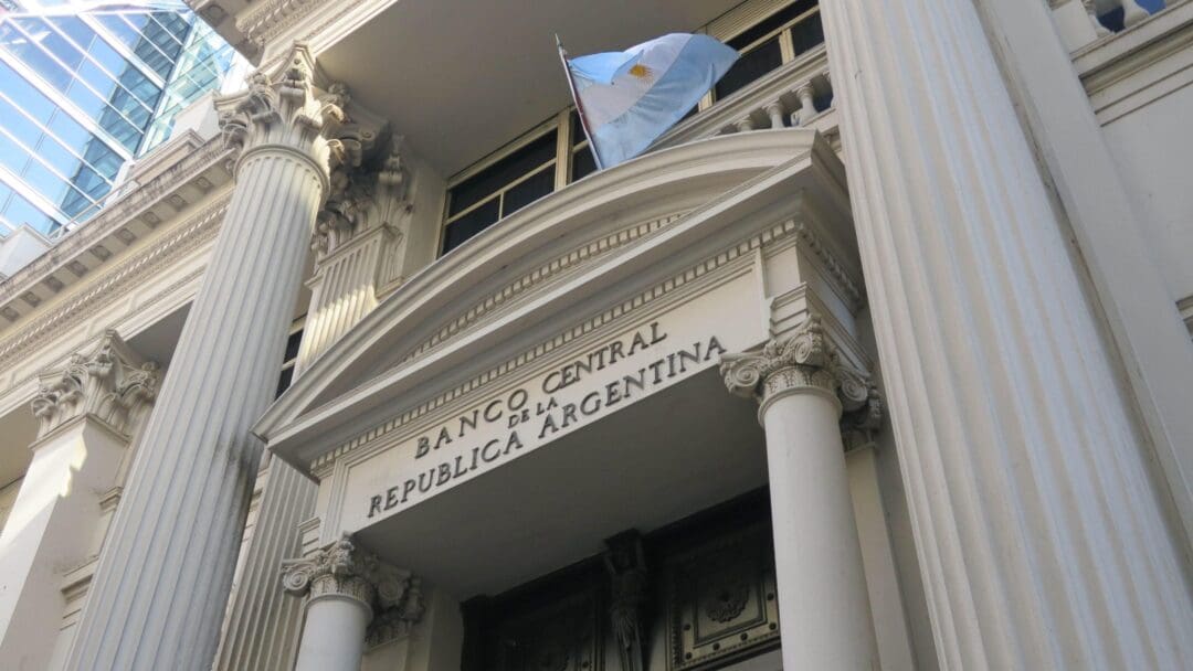 El Banco Central volvió a subir las tasas de interés