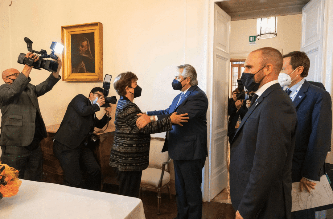 El Gobierno y el FMI cerraron un acuerdo por la deuda de US$45.000 millones