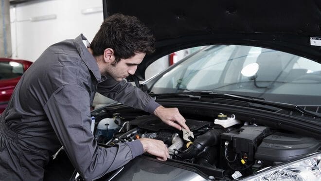 Con más de 260 anotados, finalizó la etapa de inscripción del curso de mecánico de motores