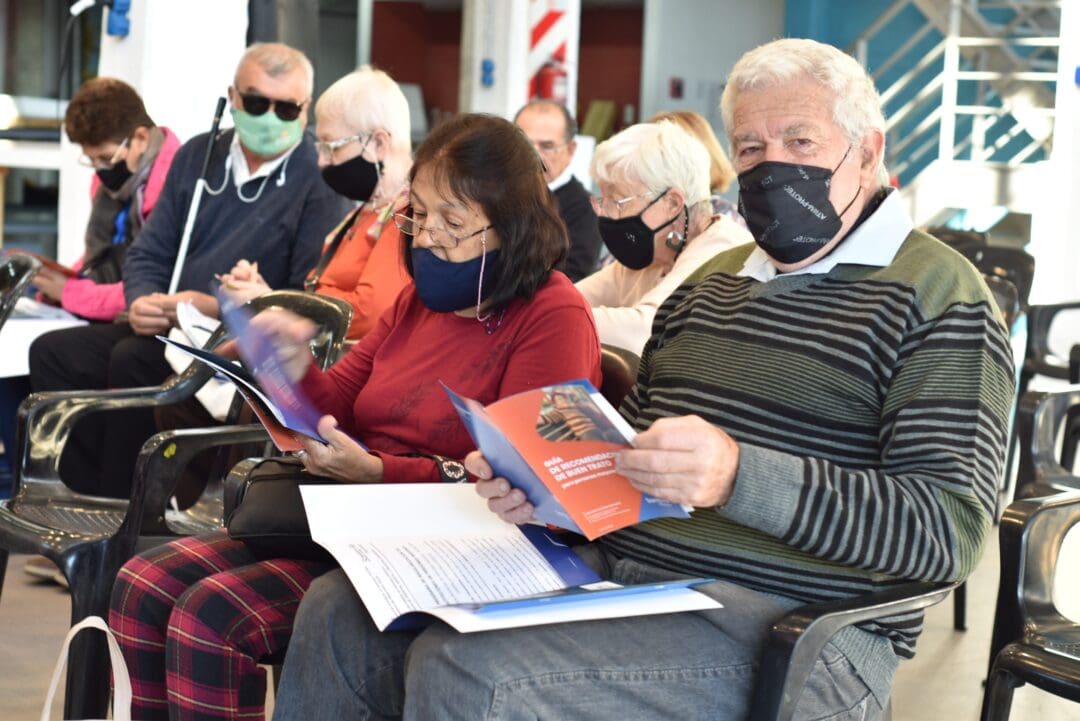 La provincia presentó un programa de regularización de instituciones para personas mayores