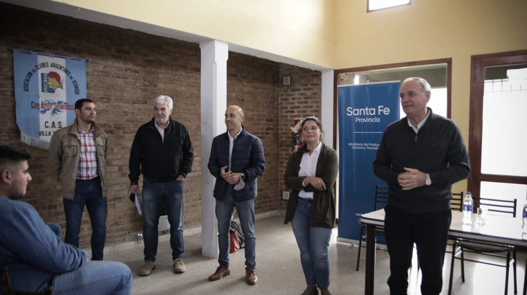 Villa Cañás: La provincia inició las capacitaciones presenciales sobre aplicación de fitosanitarios para operarios de equipos terrestres