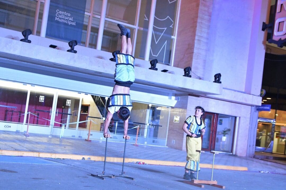 Venado Tuerto: Noche histórica en la ciudad, Chiarella encabezó la reapertura del Centro Cultural Municipal Venado Tuerto: Noche histórica en la ciudad, Chiarella encabezó la reapertura del Centro Cultural Municipal