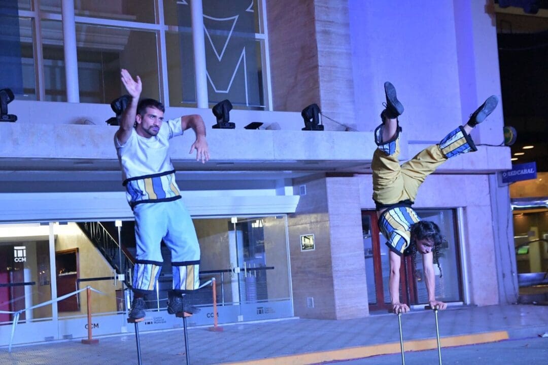 Venado Tuerto: Noche histórica en la ciudad, Chiarella encabezó la reapertura del Centro Cultural Municipal Venado Tuerto: Noche histórica en la ciudad, Chiarella encabezó la reapertura del Centro Cultural Municipal